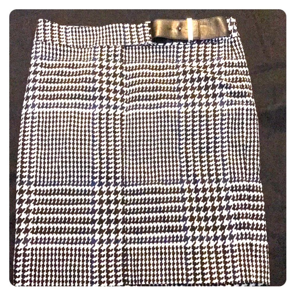 Woman’s fall skirt